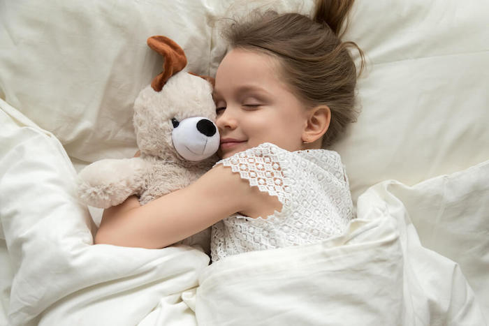 7 Sleep Hygiene Tips to Help Your Kiddo Catch Better ZZZ's