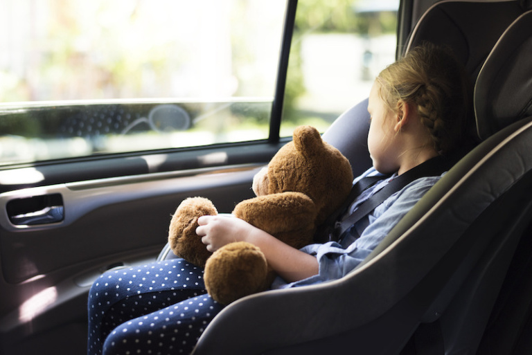 7 Tips To Help Your Child Sleep in the Car Moshi