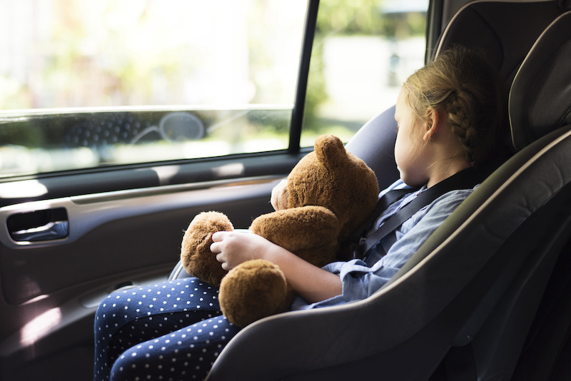 7 Tips To Help Your Child Sleep in the Car - Moshi